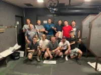 AK-47 / 8 Waffen / 64 Schuss